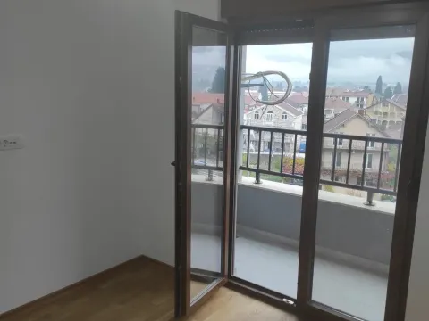 Sale, two bedroom apartment, 56m², Stari Aerodrom, Podgorica - image 7