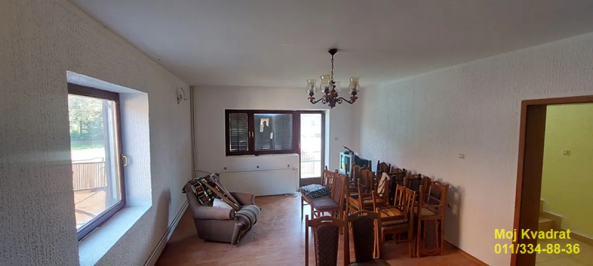 Prodaja, kuća, 411m², Stari Banovci, Stara Pazova