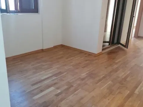 Prodaja, trosoban stan, 69m², Tivat, Crna Gora - image 6