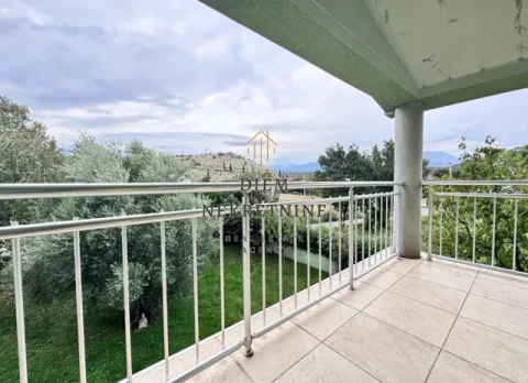 Rent, house, 175m², Podgorica, Crna Gora - image 14