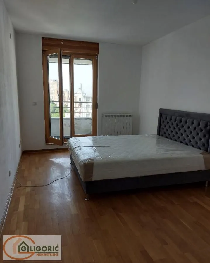 Rent, four bedroom apartment, 95m², Lion, Zvezdara Sve Podlokacije