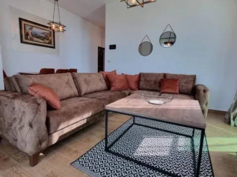 Prodaja, dvosoban stan, 72m², Bečići, Budva - image 13