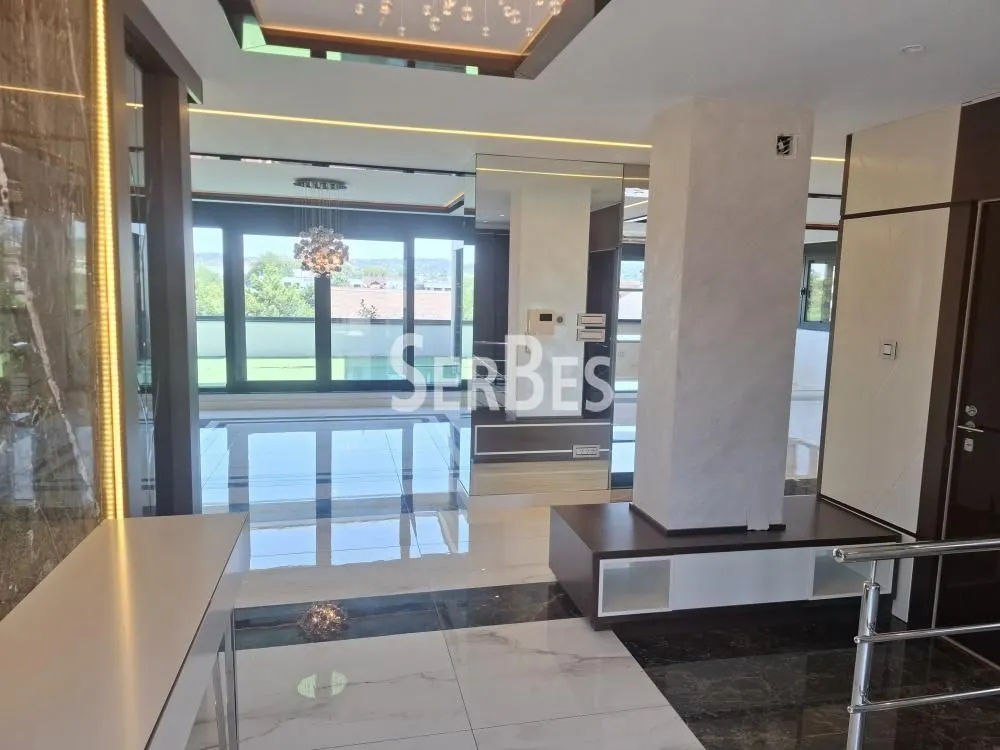Rent, apartment, 217m², Telep, Novi Sad Sve Podlokacije