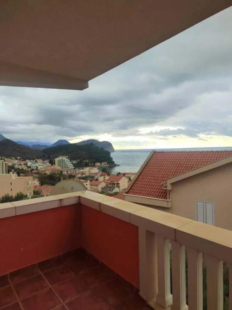Sale, one bedroom apartment, 56m², Petrovac, Budva