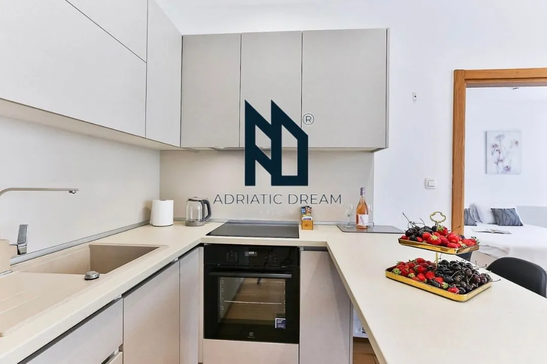 Prodaja, jednosoban stan, 57m², Centar, Budva