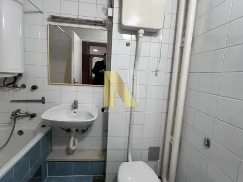 Izdavanje, trosoban stan, 88m², Bulevar Oslobodjenja, Novi Sad Sve Podlokacije - image 10