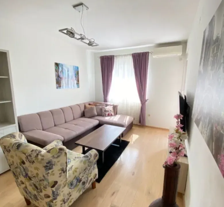 Rent, two bedroom apartment, 74m², City Kvart, Podgorica