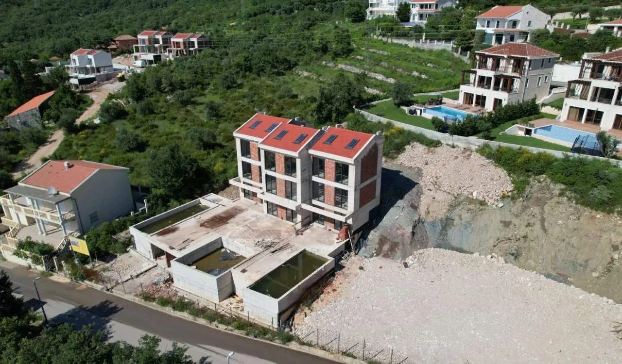 Prodaja, kuća, 225m², Blizikuće, Budva