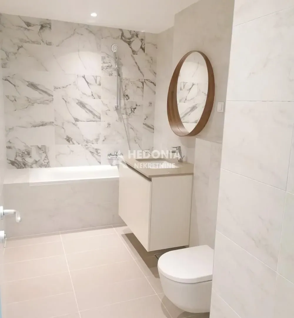 Prodaja, trosoban stan, 87m², Savski Venac, Beograd
