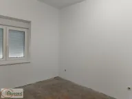 Izdavanje, poslovni prostor, 90m², Nova Pazova, Stara Pazova - image 4