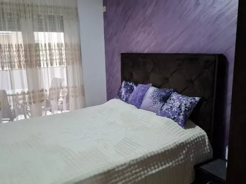 Izdavanje, jednosoban stan, 47m², City Kvart, Podgorica - image 8