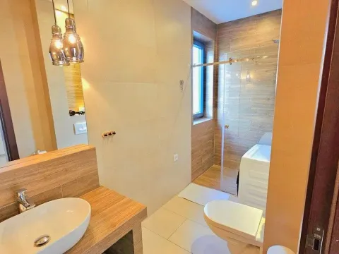 Prodaja, dvosoban stan, 79m², Bečići, Budva - image 15