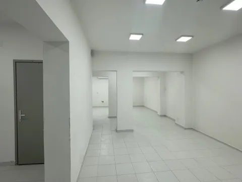 Rent, office space, 110m², Dumidran, Tivat - image 7