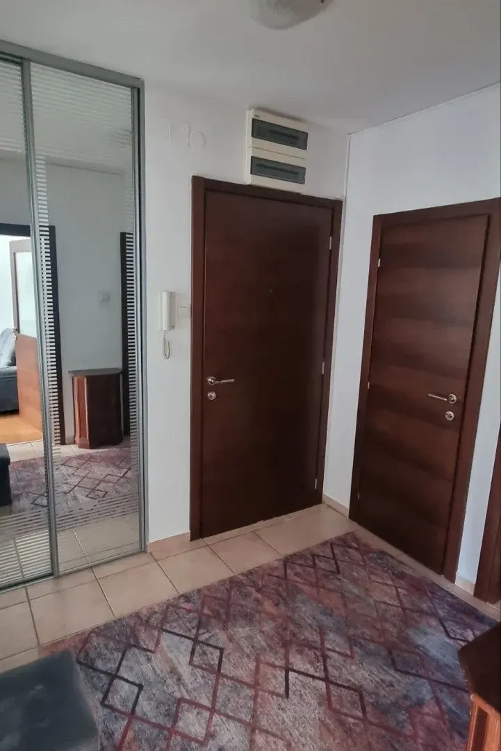 Rent, two bedroom apartment, 74m², Dalmatinska ulica, Podgorica
