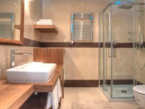 Izdavanje, dvosoban stan, 95m², Centar, Budva - image 8