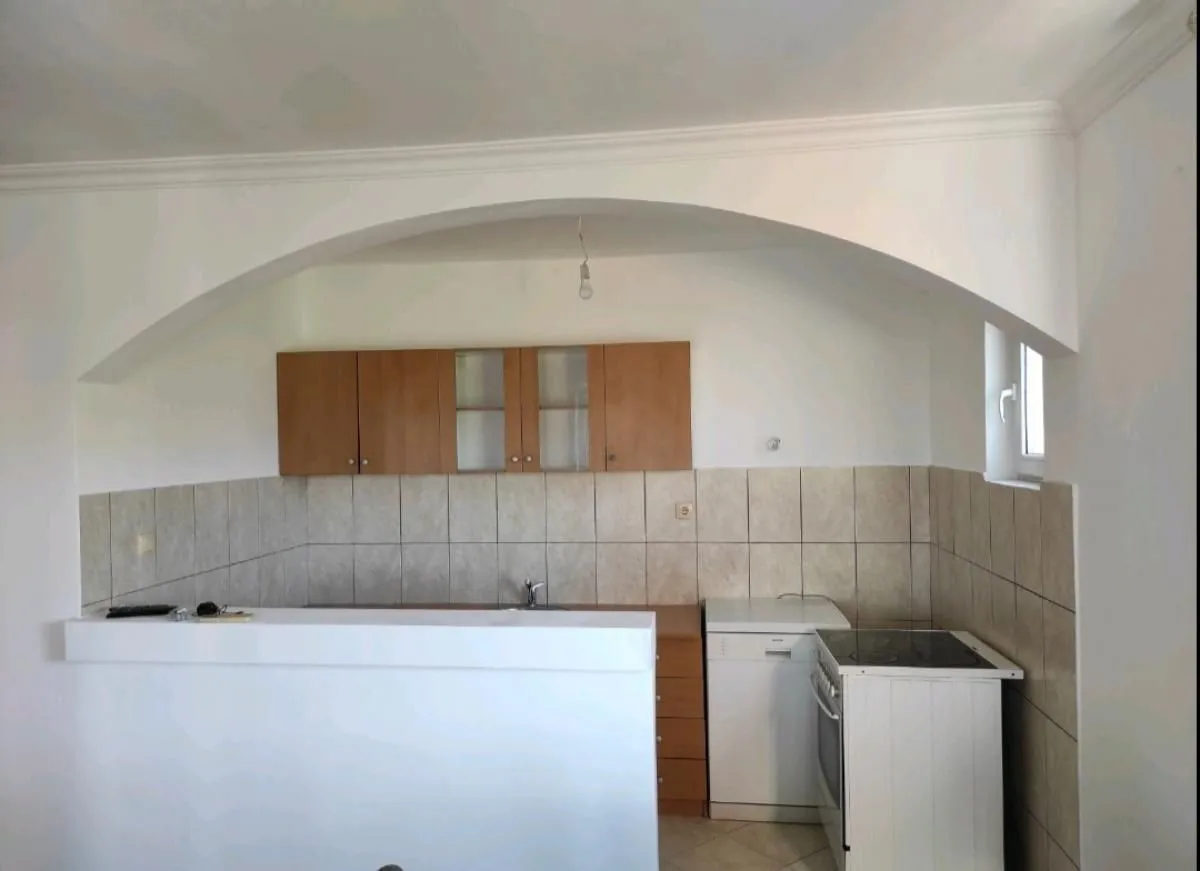 Rent, three bedroom apartment, 105m², Tivat, Crna Gora