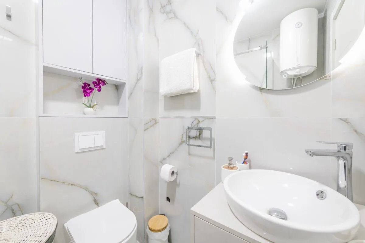 Rent, one bedroom apartment, 39m², Bečići, Budva