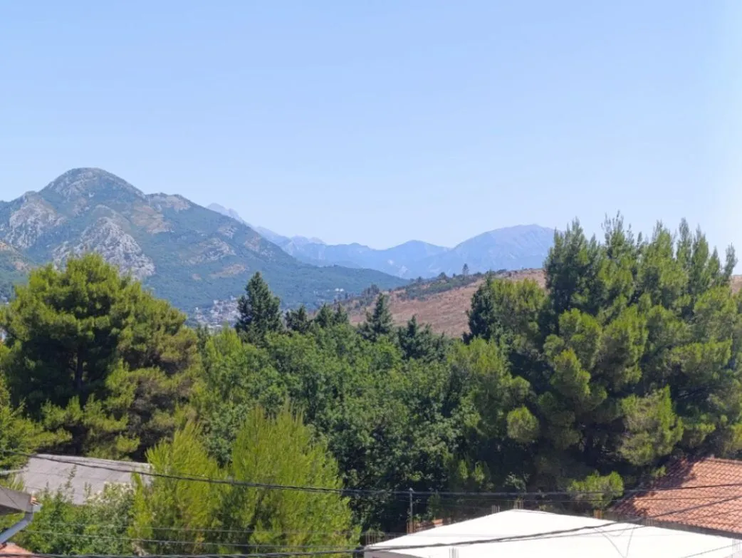 Sale, two bedroom apartment, 65m², Zagrađe, Bar