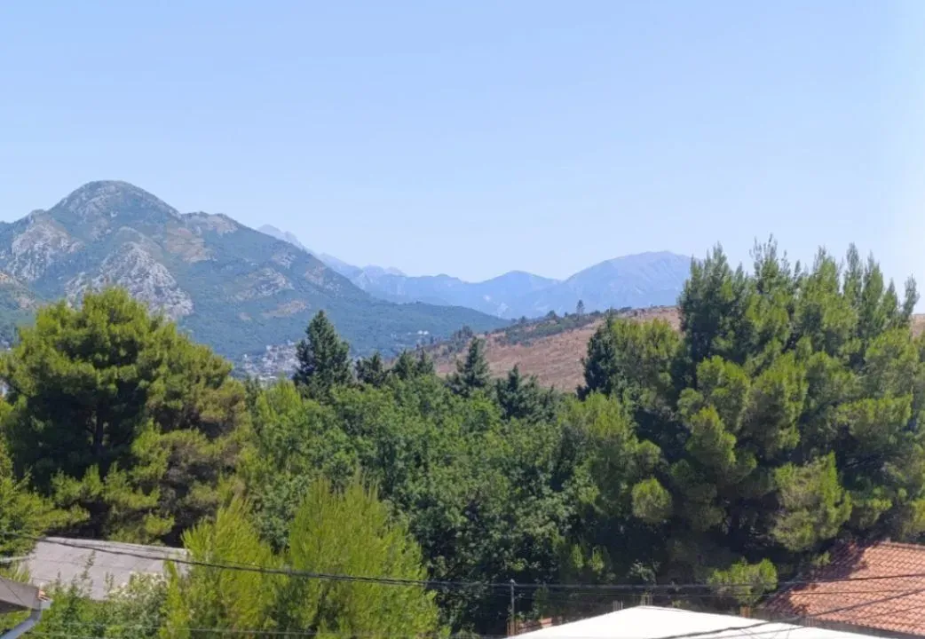 Sale, two bedroom apartment, 65m², Zagrađe, Bar