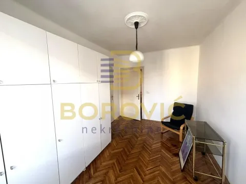 Rent, three bedroom apartment, 70m², Palilula Sve Podlokacije, Beograd - image 2
