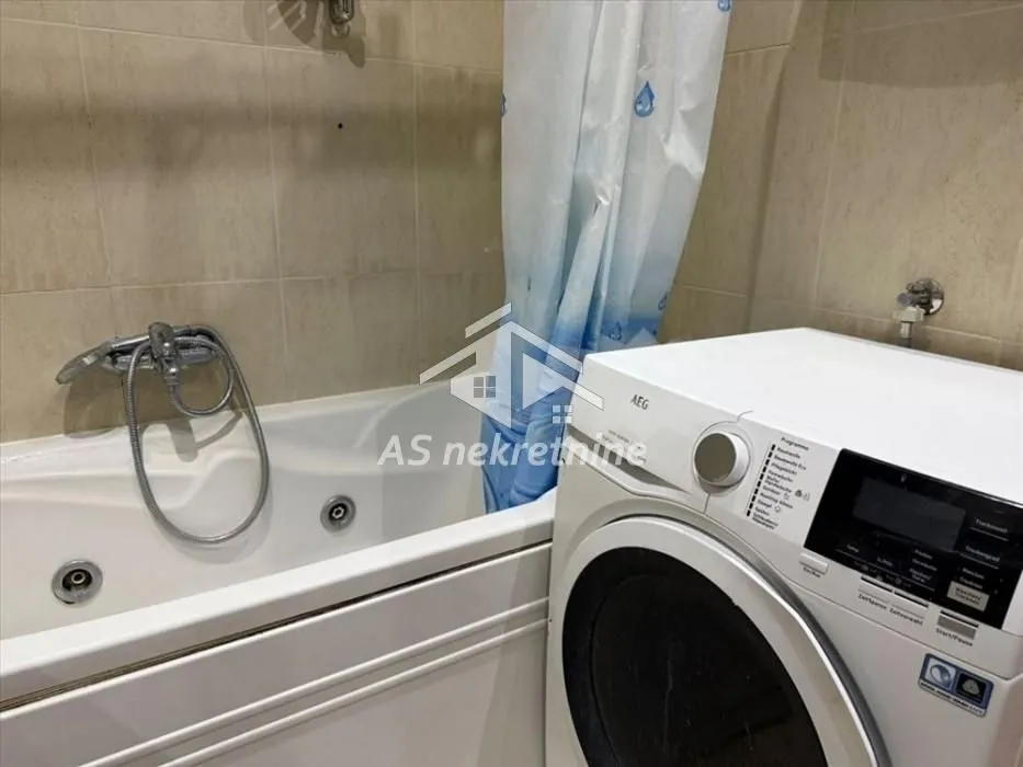 Rent, apartment, 170m², Savski Venac, Beograd