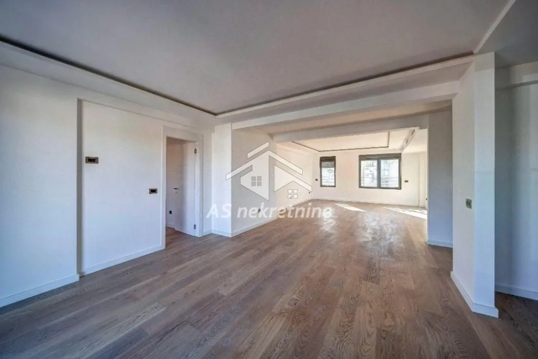 Prodaja, četvorosoban stan, 197m², Južni Bulevar, Vračar Sve Podlokacije