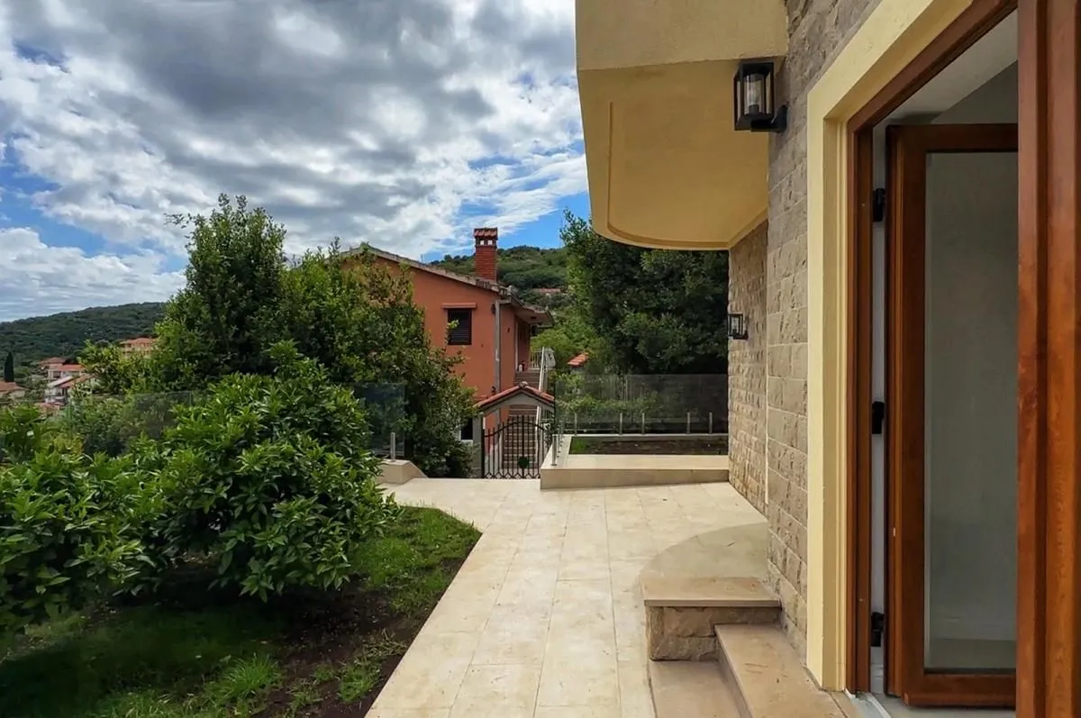 Prodaja, jednosoban stan, 59m², Kamenari, Herceg Novi