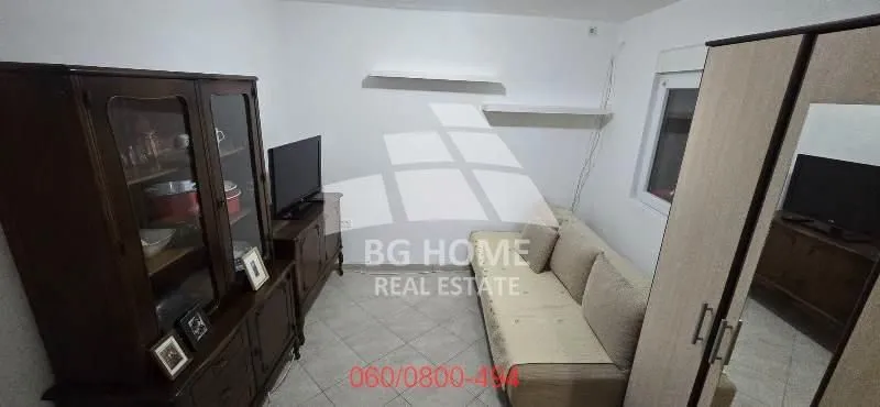 Izdavanje, jednosoban stan, 30m², Kalenić Pijaca, Vračar Sve Podlokacije