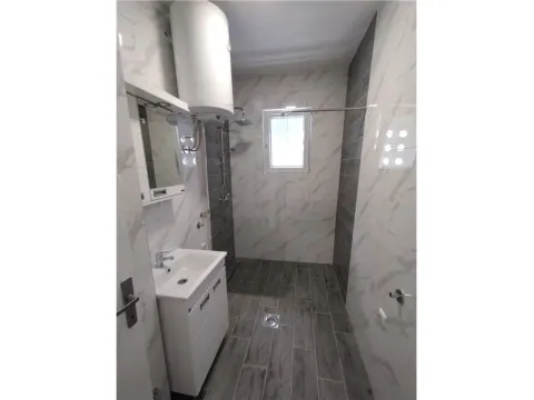 Izdavanje, jednosoban stan, 57m², Centar, Niš - image 8