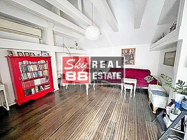 Sale, three bedroom apartment, 78m², Kalenić Pijaca, Vračar Sve Podlokacije