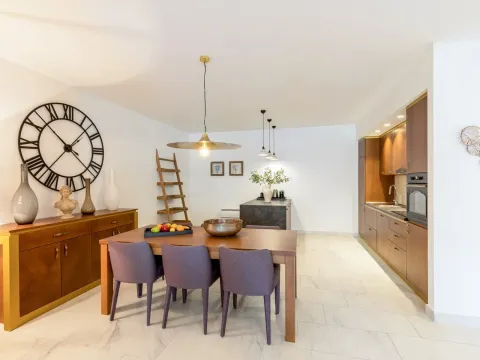 Prodaja, kuća, 198m², Dobrota, Kotor - image 9