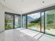 Prodaja, kuća, 373m², Prčanj, Kotor - image 6