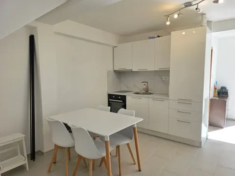 Prodaja, trosoban stan, 70m², Sveti Stefan, Budva - image 22