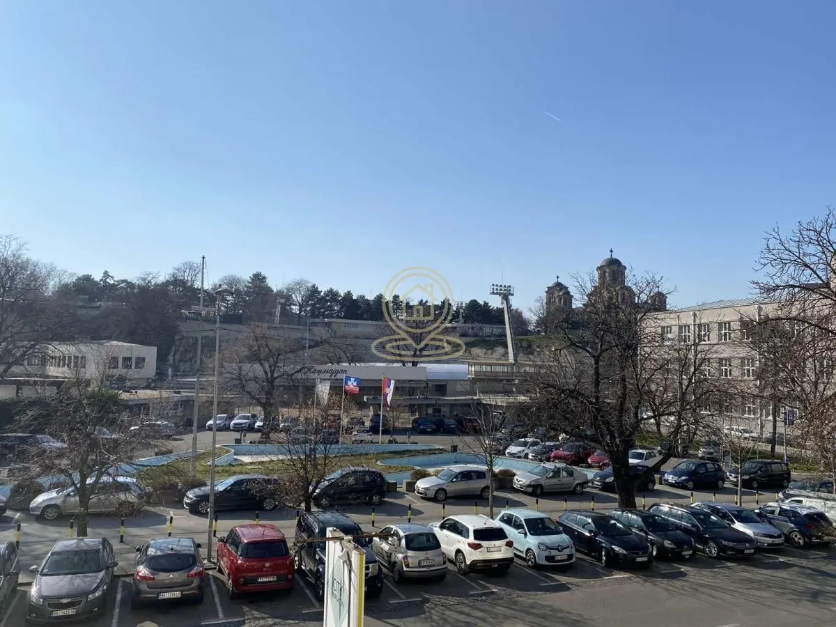Izdavanje, trosoban stan, 92m², Tašmajdan, Palilula Sve Podlokacije