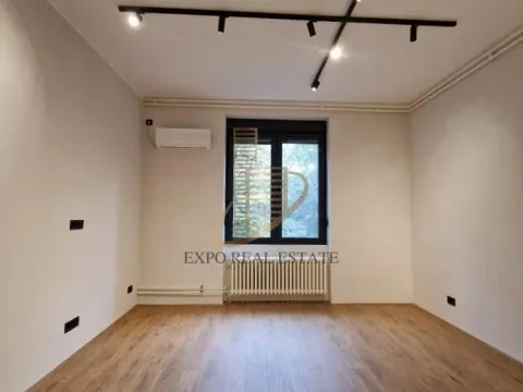 Prodaja, trosoban stan, 100m², Stari grad, Novi Sad - image 6