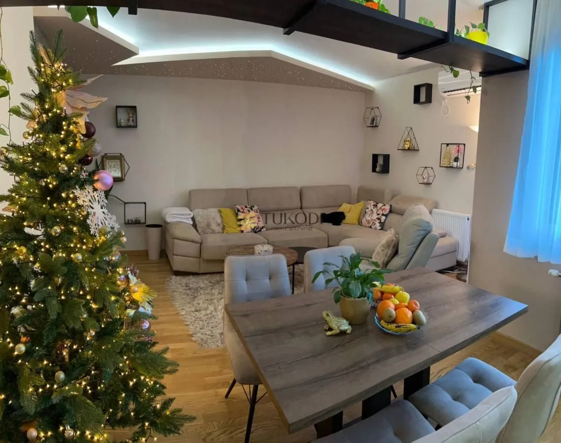 Prodaja, trosoban stan, 58m², Sremska Kamenica, Petrovaradin