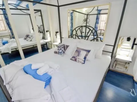 Izdavanje, kuća, 100m², Stari Grad Kotor, Kotor - image 10