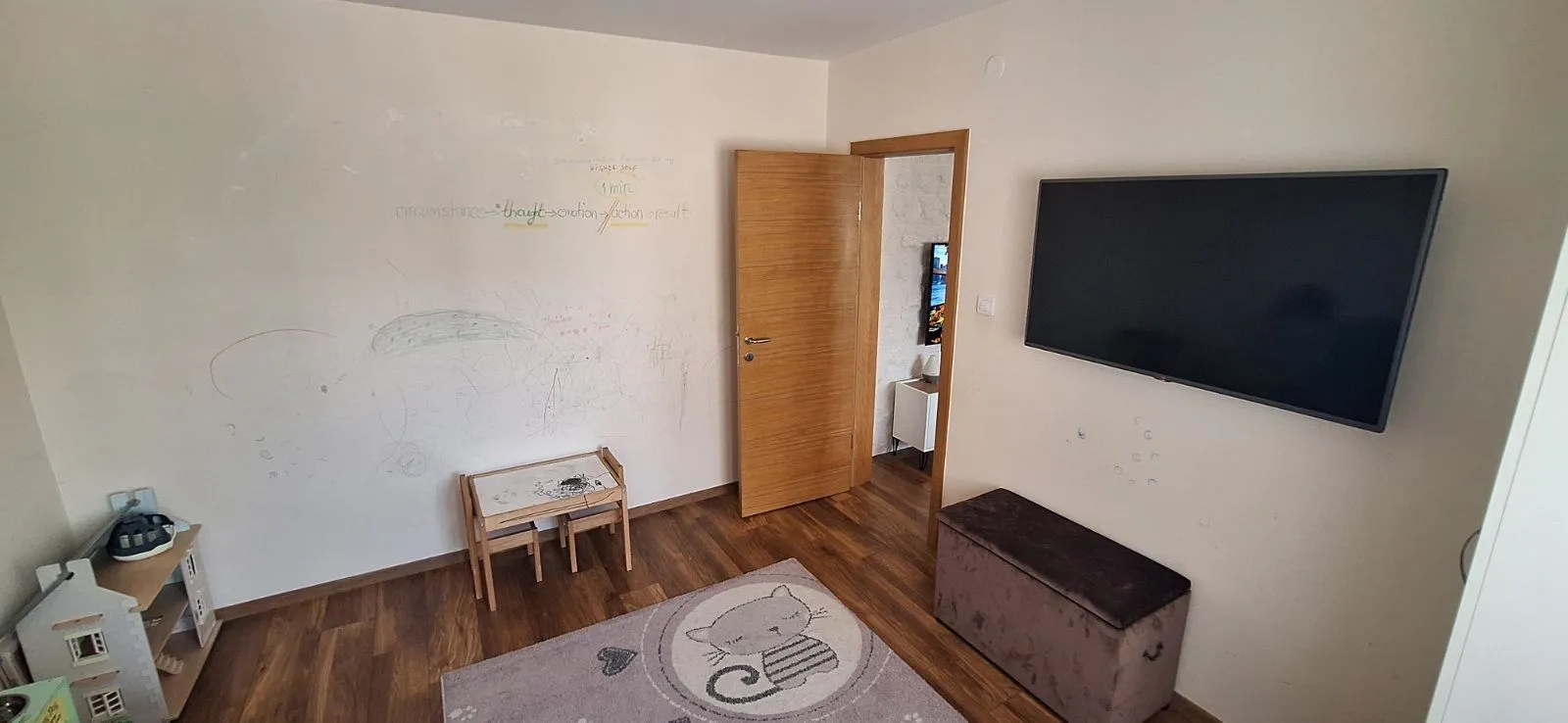 Prodaja, trosoban stan, 89m², Autobuska stanica, Podgorica