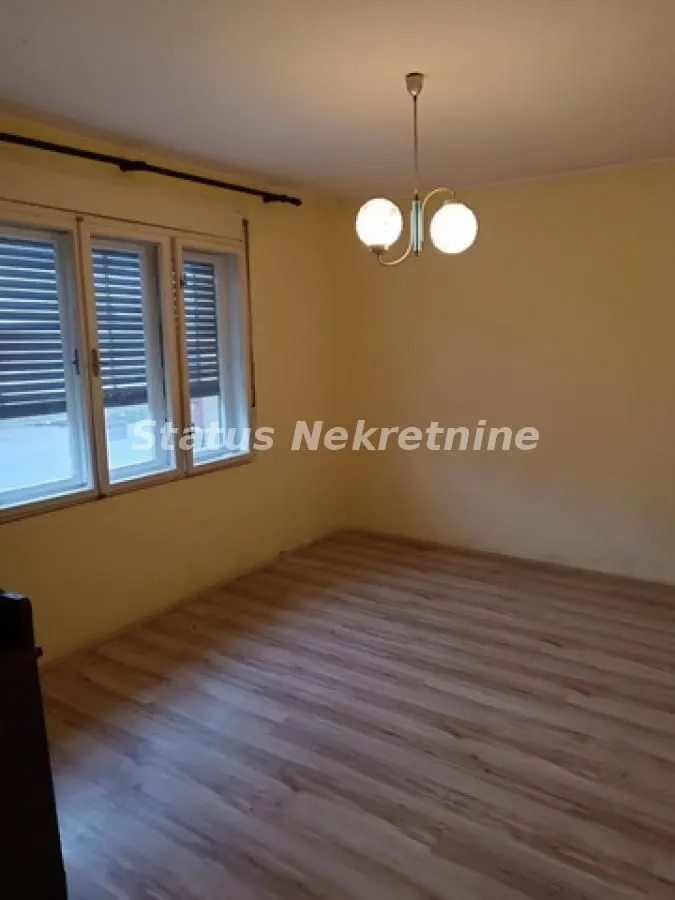 Sale, house, 122m², Šid, Srbija
