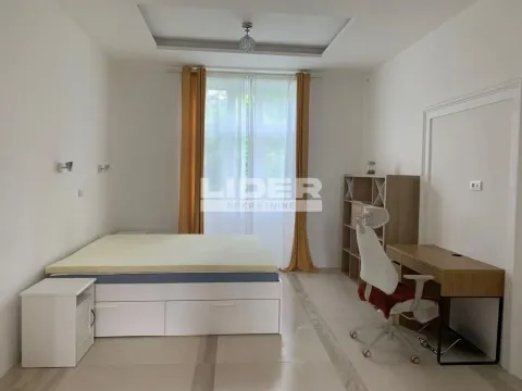 Izdavanje, jednosoban stan, 57m², Zemun Kej, Zemun Sve Podlokacije - image 9