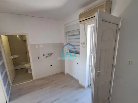 Sale, one bedroom apartment, 29m², Podbara, Novi Sad Sve Podlokacije - image 2