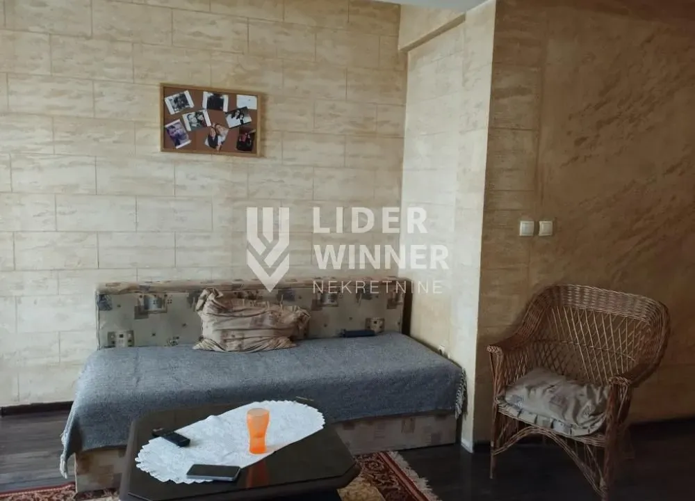 Sale, three bedroom apartment, 83m², Zvezdara Sve Podlokacije, Beograd