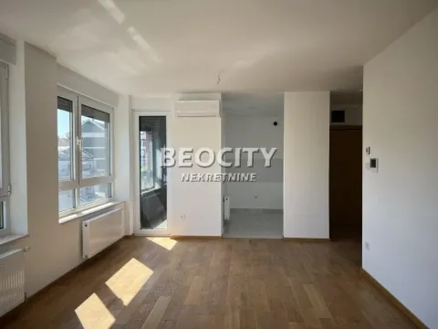 Izdavanje, poslovni prostor, 59m², Centar, Novi Sad - image 11