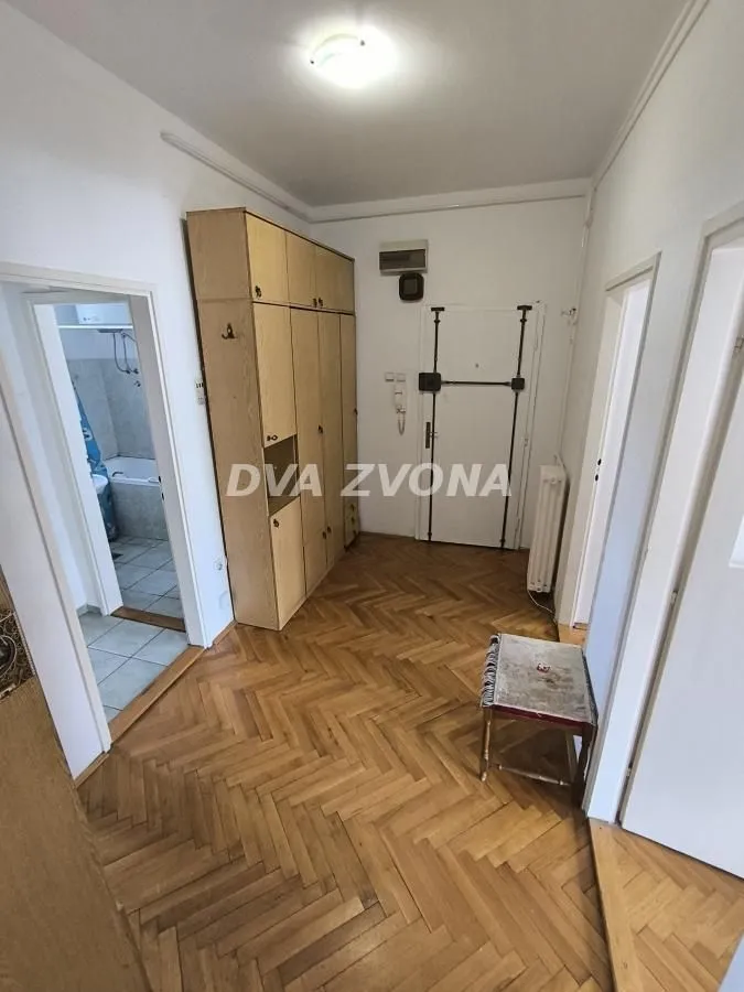 Prodaja, trosoban stan, 68m², Podbara, Novi Sad Sve Podlokacije