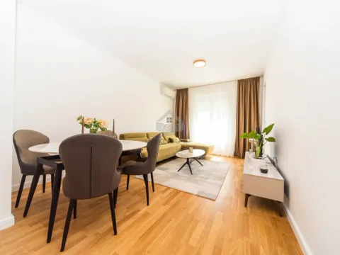 Rent, one bedroom apartment, 46m², Stari Aerodrom, Podgorica - image 4