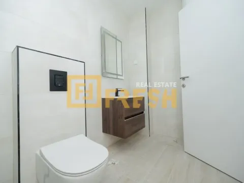 Sale, two bedroom apartment, 67m², Bečići, Budva - image 8