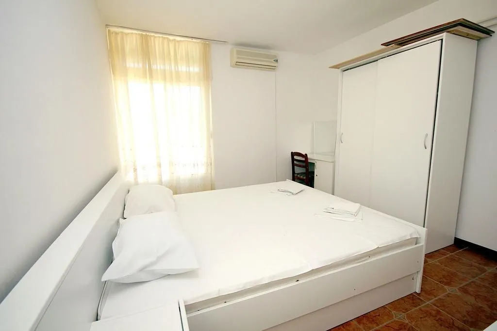 Sale, house, 170m², Reževići, Budva