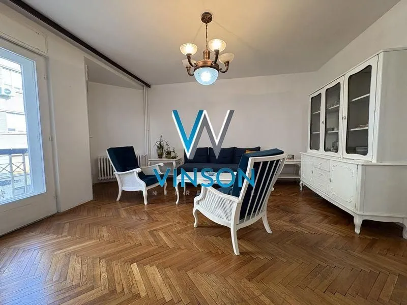 Prodaja, četvorosoban stan, 105m², Centar, Novi Sad
