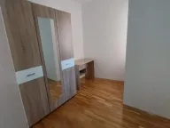 Izdavanje, trosoban stan, 80m², Medijana, Niš - image 6