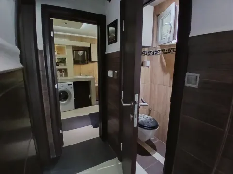 Rent, four bedroom apartment, 110m², Kalenić Pijaca, Vračar Sve Podlokacije - image 4
